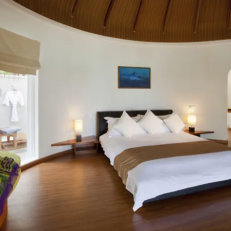 Niva Kuramathi Maldives-3