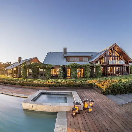 Spicers Peak Lodge-3