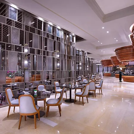 The Ritz-Carlton Jakarta, Mega Kuningan-2
