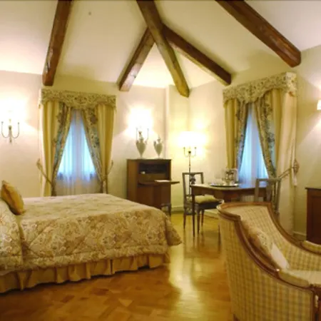 Villa Franceschi Hotel & Resort-3