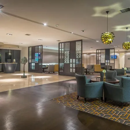 Maldron Hotel Dublin Airport-3