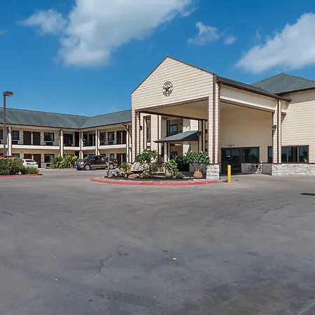 Quality Inn & Suites Victoria South-3