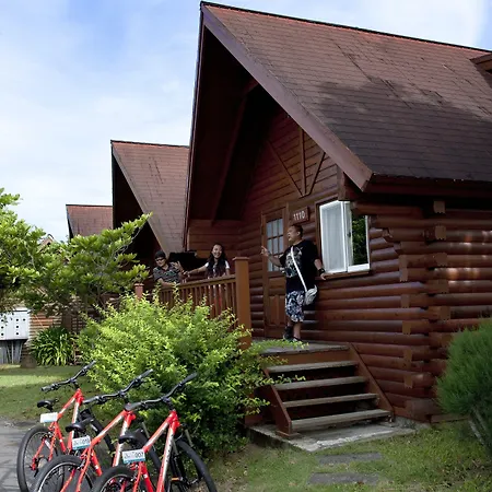 Kentington Resort-2