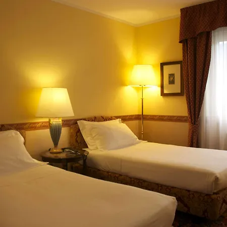 Hotel Leon D'Oro-3