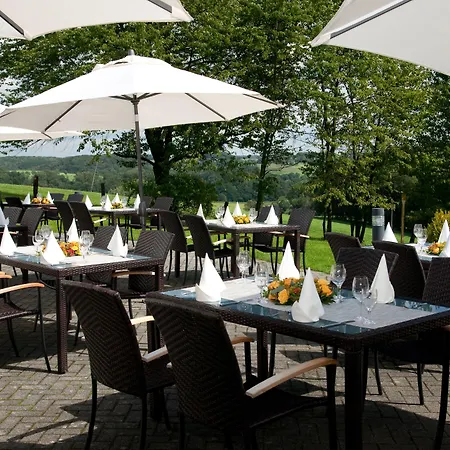 Trans World Hotel Kranichhoehe-3