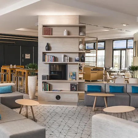 Courtyard By Marriott Paris La Defense West - Colombes-3