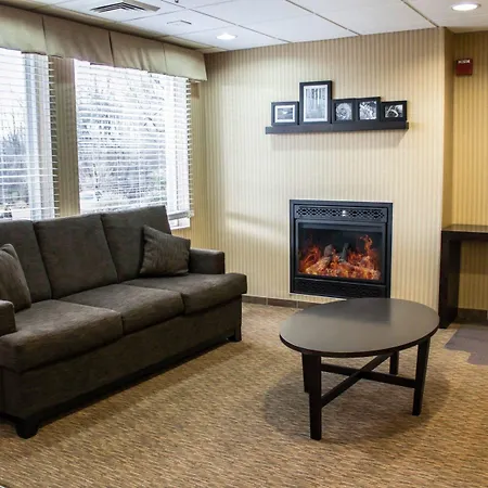 Quality Inn & Suites Chambersburg Northeast-2