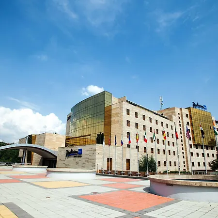 Radisson Blu Hotel Yerevan-2