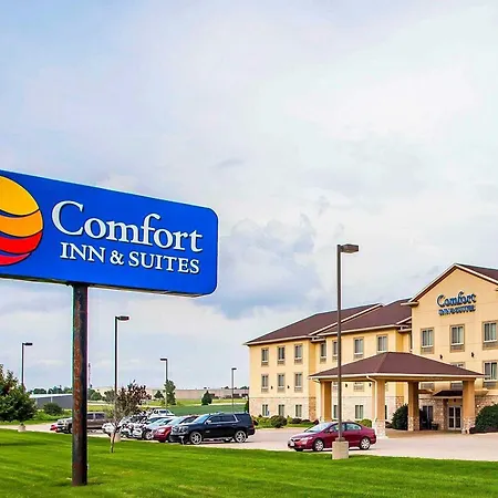 Comfort Inn & Suites Grinnell Near I-80-2
