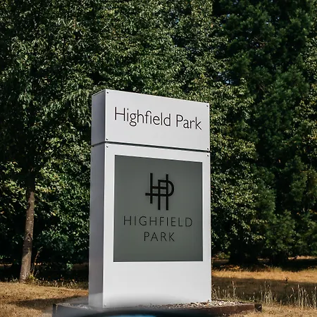 Highfield Park-2
