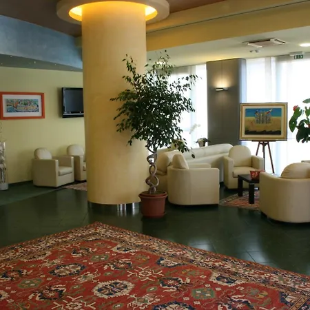 Hotel Senator-3