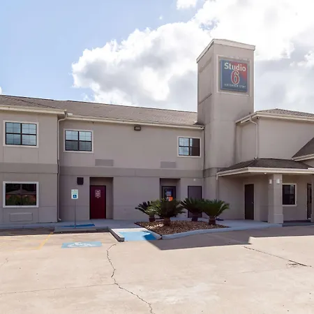 Studio 6 Bay City Tx-2