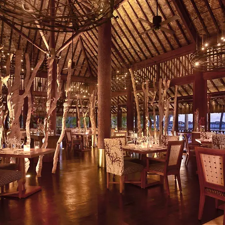 Four Seasons Resort Bora Bora-2
