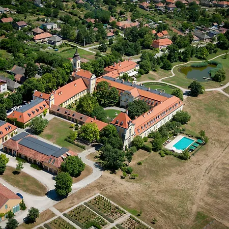 Hotel Chateau Bela-3