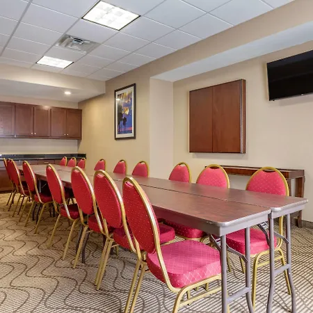 Comfort Inn & Suites Port Arthur-Port Neches-3