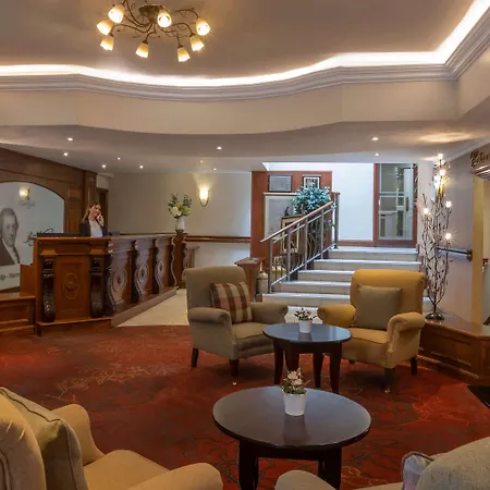 Court Yard Hotel-2
