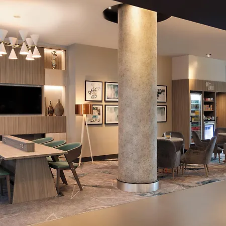Leonardo Hotel London Watford-2