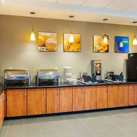Comfort Suites Lancaster Amish Country-2