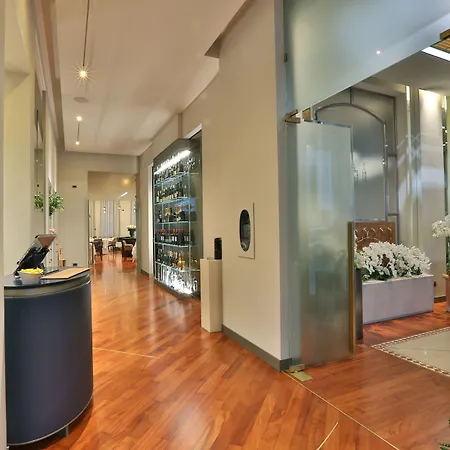 Palace Hotel Moderno-3