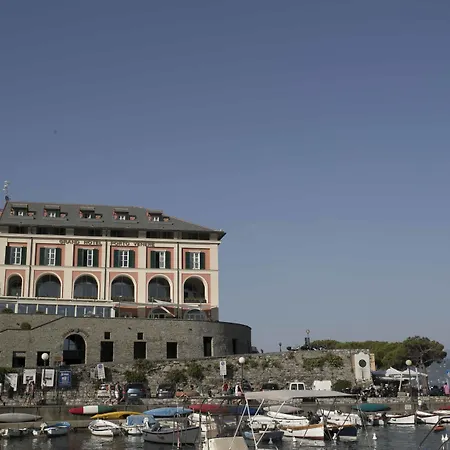 Grand Hotel Portovenere-3