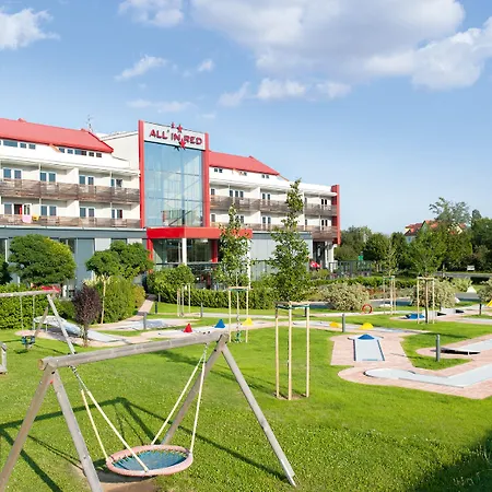All In Red Thermenhotel-2