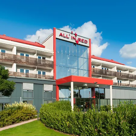 All In Red Thermenhotel-3
