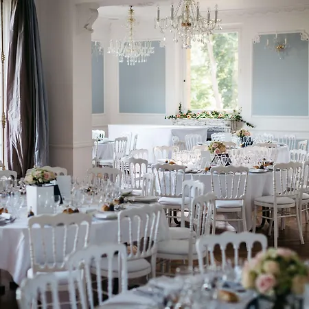Chateau-Hotel De Belmesnil-3