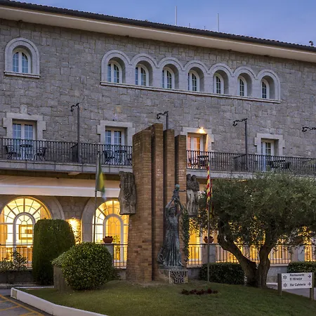 Parador De Vic-Sau-2