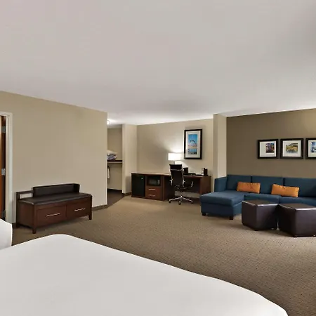 Comfort Suites Hummelstown - Hershey-3