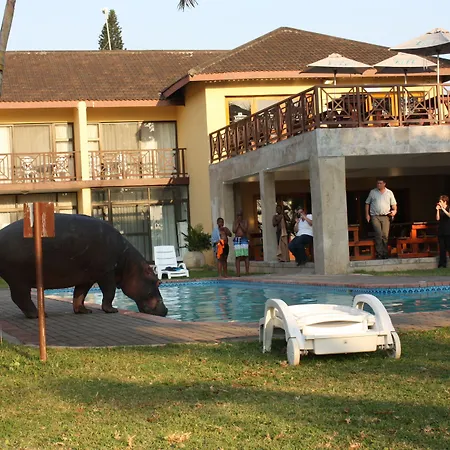 Elephant Lake Hotel-2
