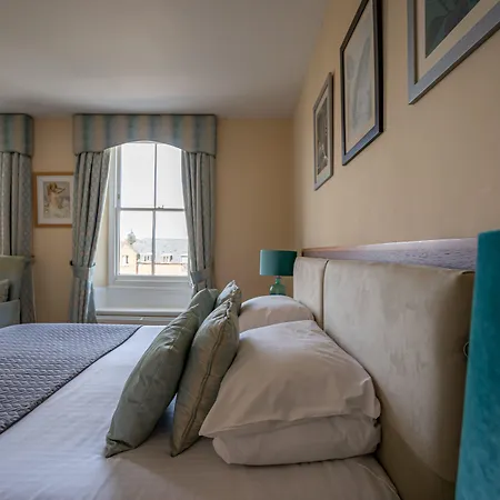 Cley Hall-2