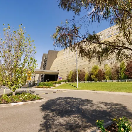 Mantra Melbourne Melton-3