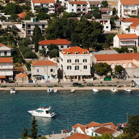 Heritage Hotel Tisno-3