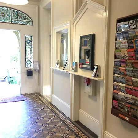 Avonmore On The Park Boutique Hotel-3