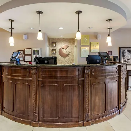 Comfort Suites Fernley-3