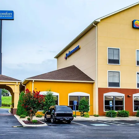 Comfort Inn & Suites Franklin East-2
