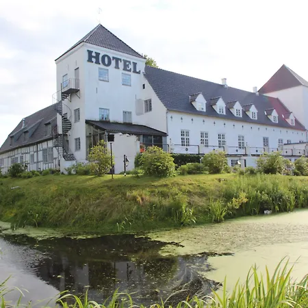 Vraa Slotshotel-3