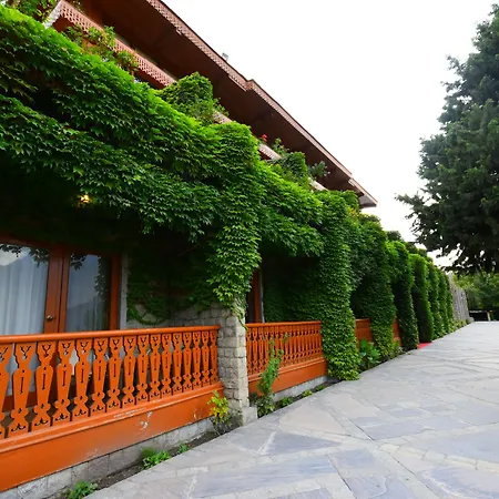 Gilgit Serena Hotel-3