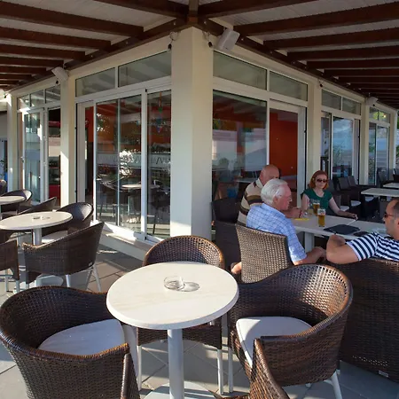 Hotel Vila 4M-2