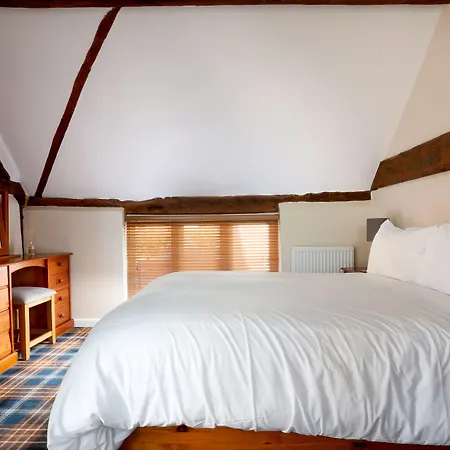 Broom Hall Inn-3