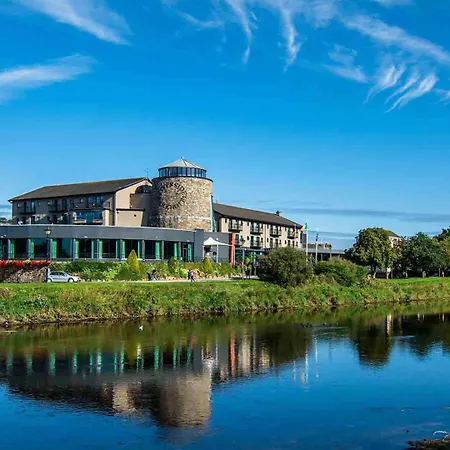 Riverside Park Hotel-2
