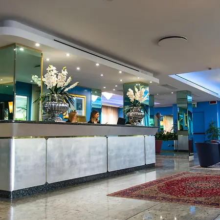 Hotel Royal-2