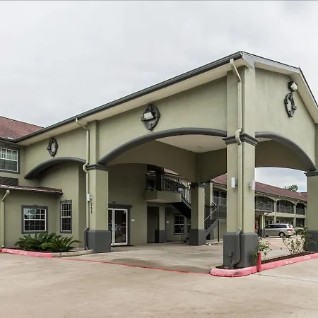 Quality Inn & Suites Bridge City Orange-2
