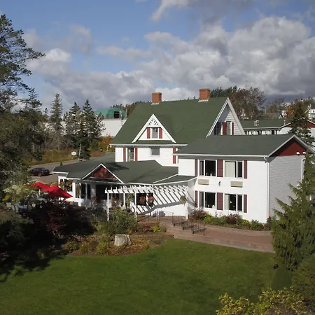 Auberge Gisele'S Inn-3