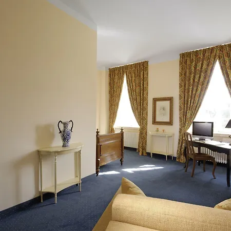 Hotel Schloß Gehrden-2
