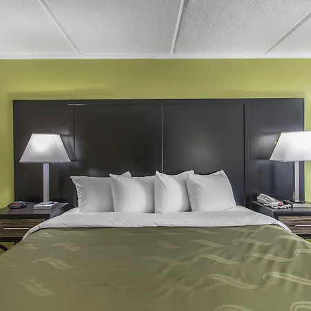Quality Inn Hinesville - Fort Stewart Area-2