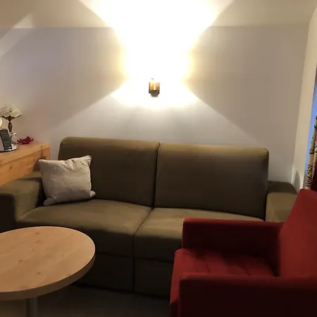Hotel Goldener Adler Wattens-3