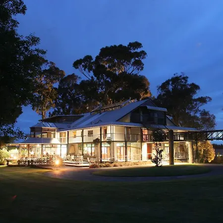 The Narrows Landing Hotel-3