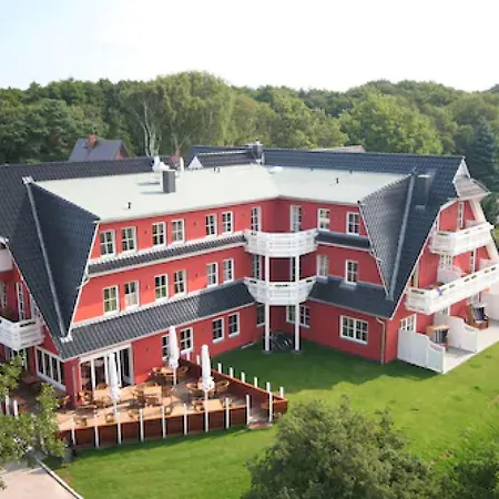 Strandhotel Deichgraf Graal-Mueritz-3