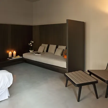 Caro Hotel-2